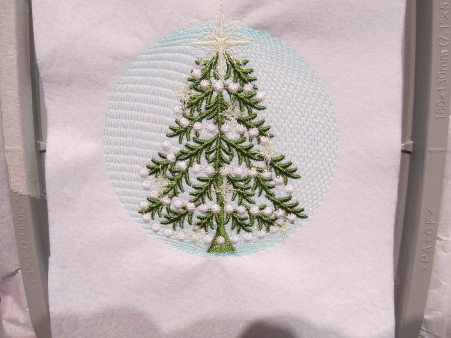 How to Combine Christmas Machine Embroidery Designs with Appliqué for a Unique and Textured Look