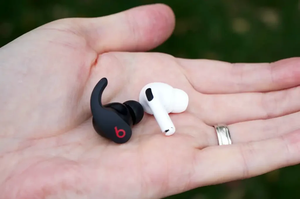 airpods pro 2 vs beats fit pro